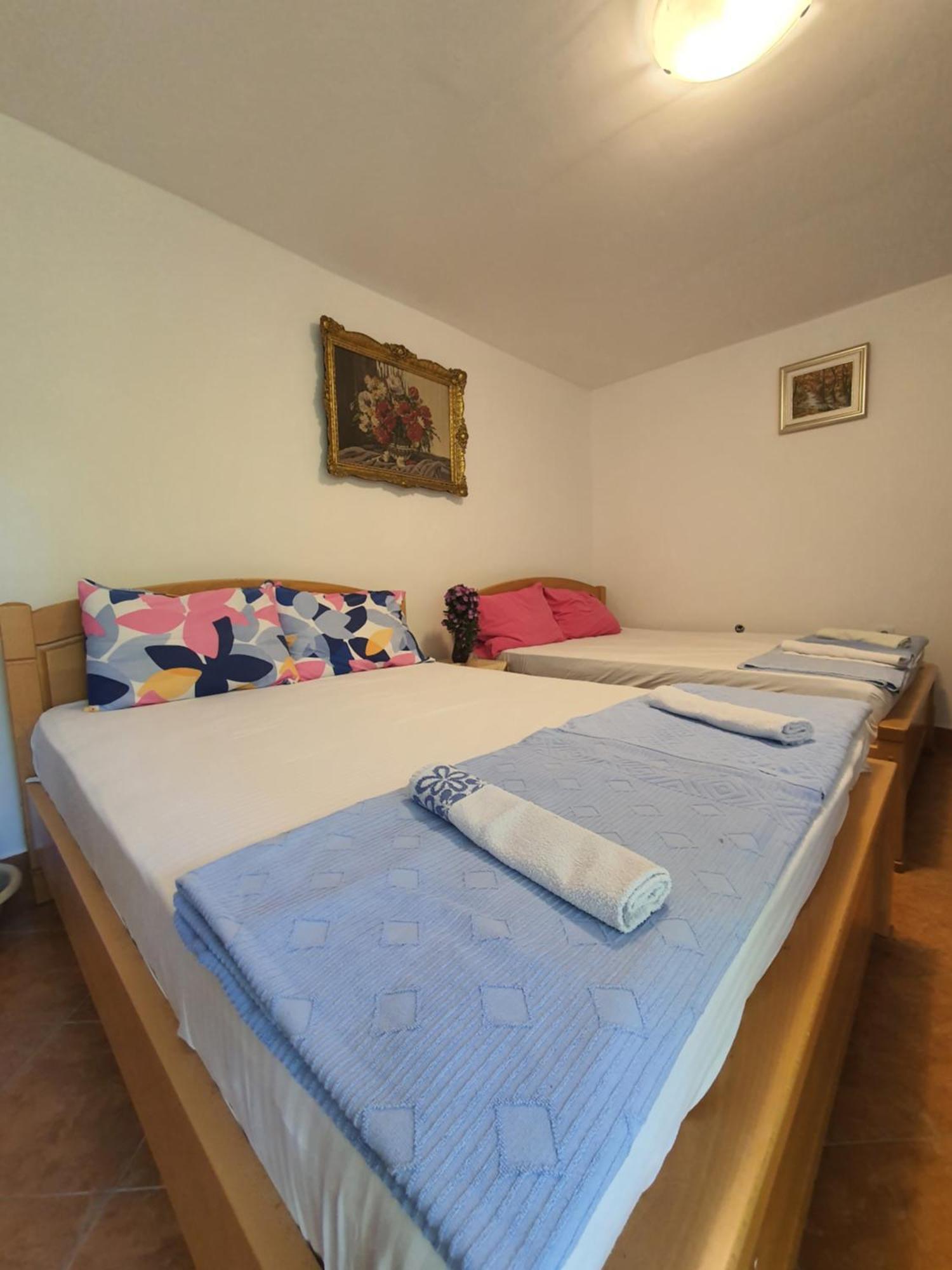 Apartments Petkovic Петровац Экстерьер фото