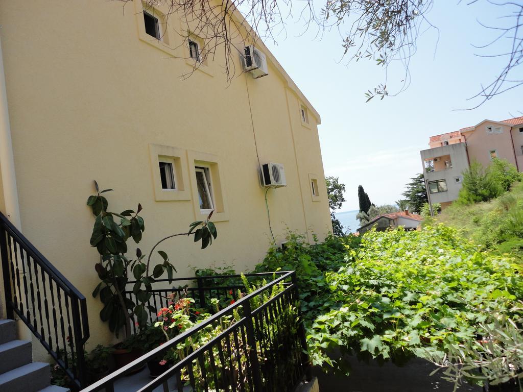 Apartments Petkovic Петровац Экстерьер фото